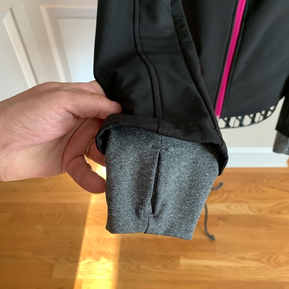 Jacket - Picture 3 of 4